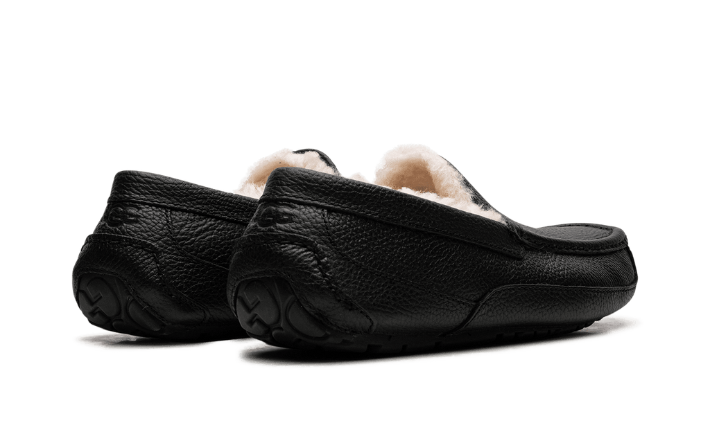 UGG MENS Ascot Leather Slipper "Black" 5379B BLK from Stadium Goods