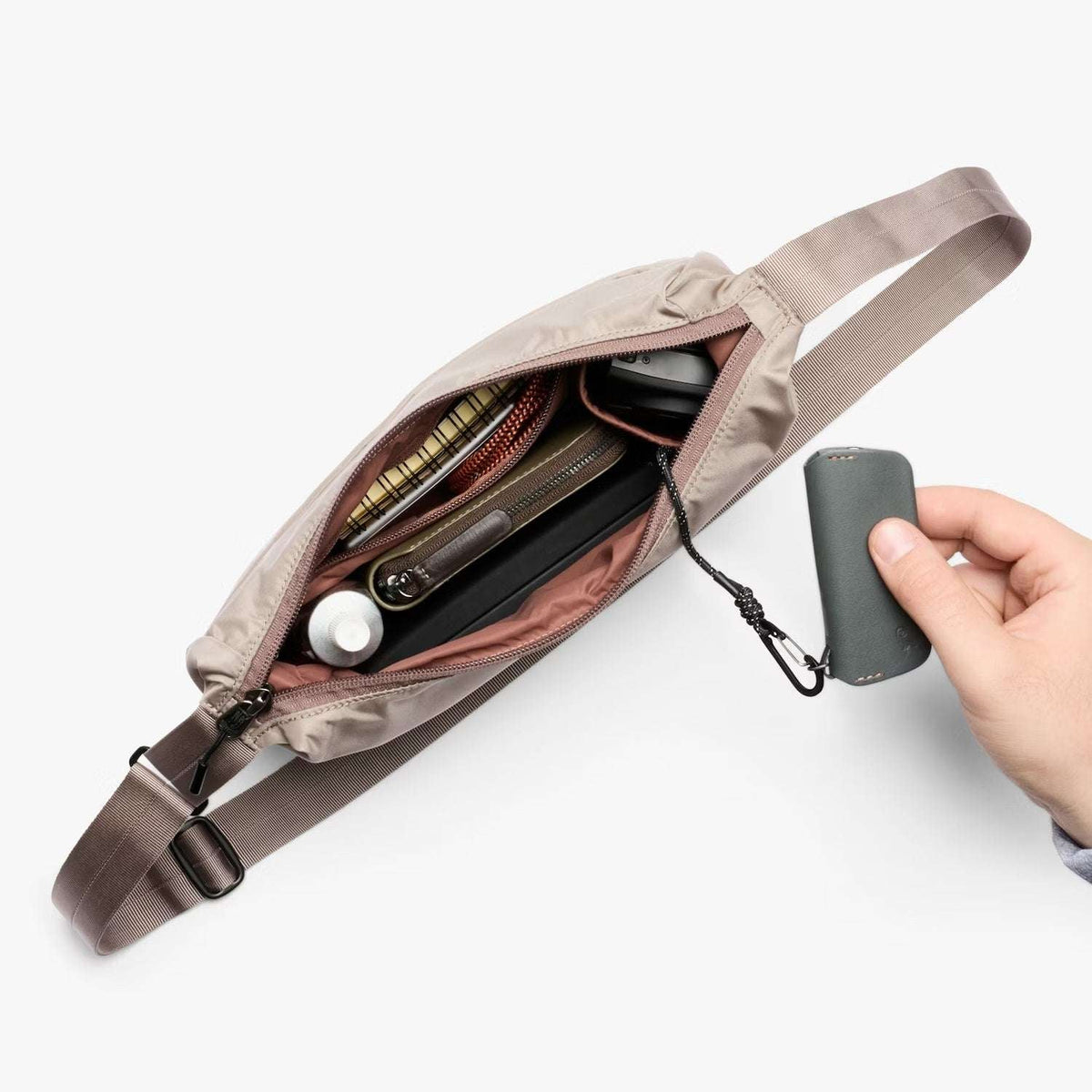 Bellroy Laneway Crescent Bag