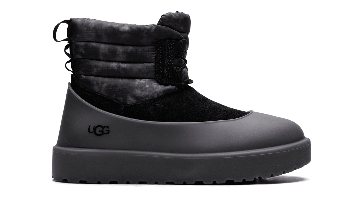 UGG MENS Mini Lace Wea Smokescreen "Black" 1143990 BLK 1143990 BLK from Stadium Goods
