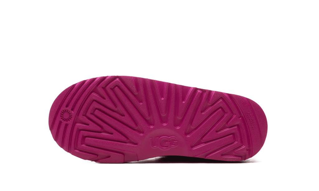 UGG GRADE SCHOOL Ultra Mini Black Classic Kids "Pink" 1130750K RSPS 1130750K RSPS from Stadium Goods