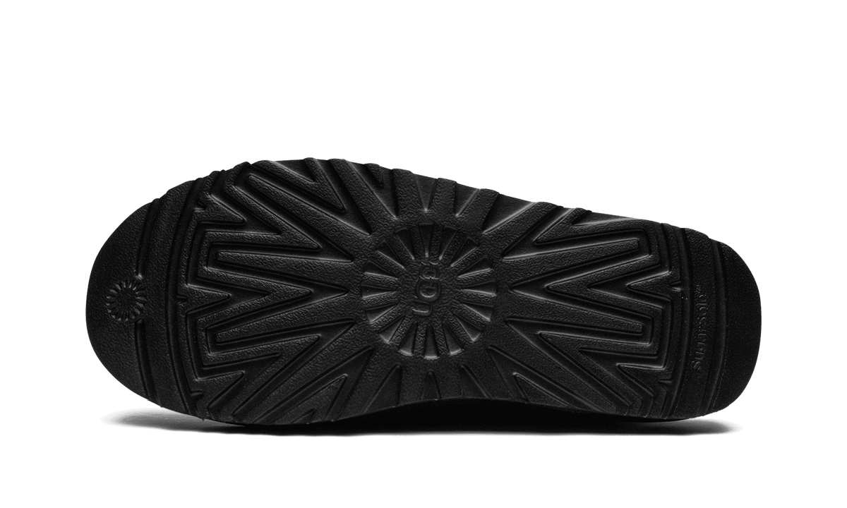 UGG MENS CLASSIC SLIP-ON "Black" 1129290 BLK 1129290 BLK from Stadium Goods