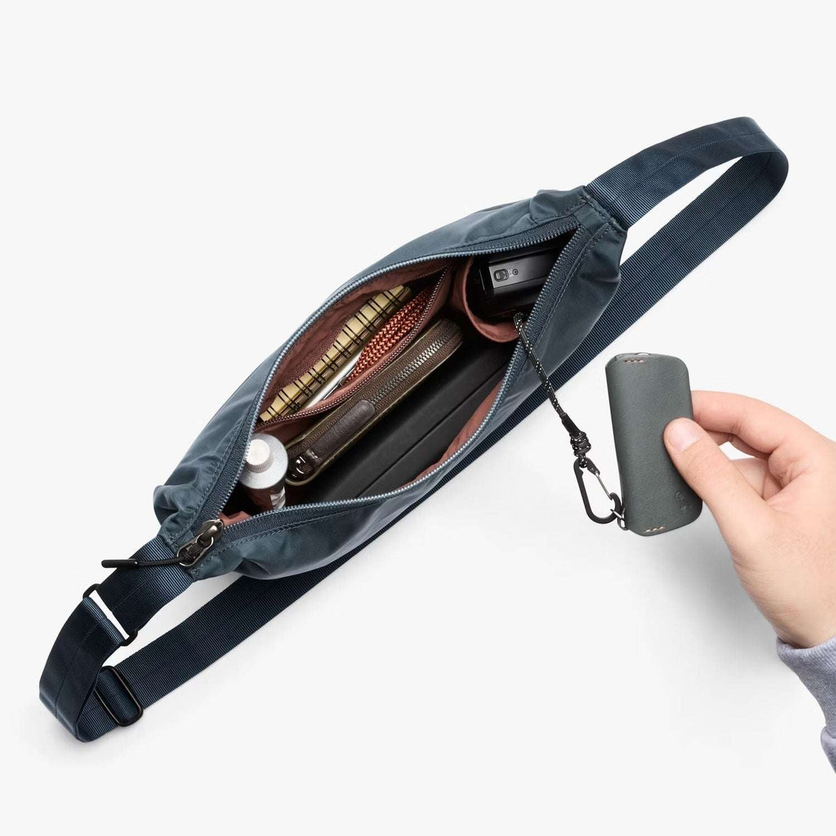 Bellroy Laneway Crescent Bag