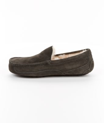 UGG Men's Ascot Suede Slippers