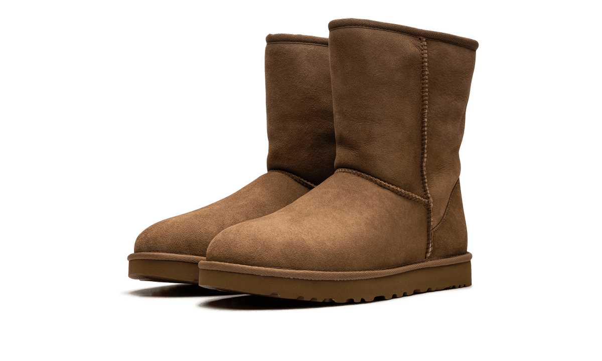 UGG WOMENS Classic Short II Boot Womens "Chestnut" 1016223 CHE 1016223 CHE from Stadium Goods