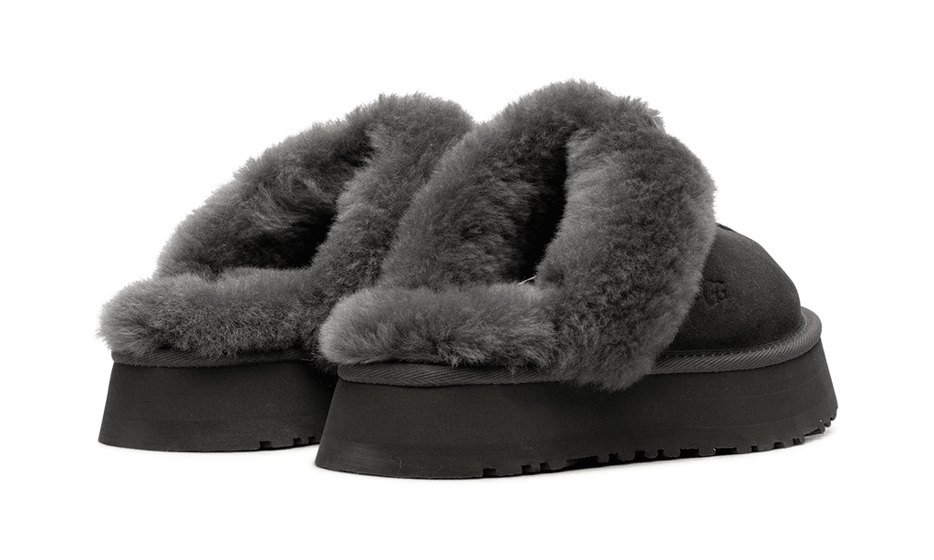 UGG WOMENS DISQUETTE Womens "Charcoal" 1122550 CHRC 1122550 CHRC from Stadium Goods