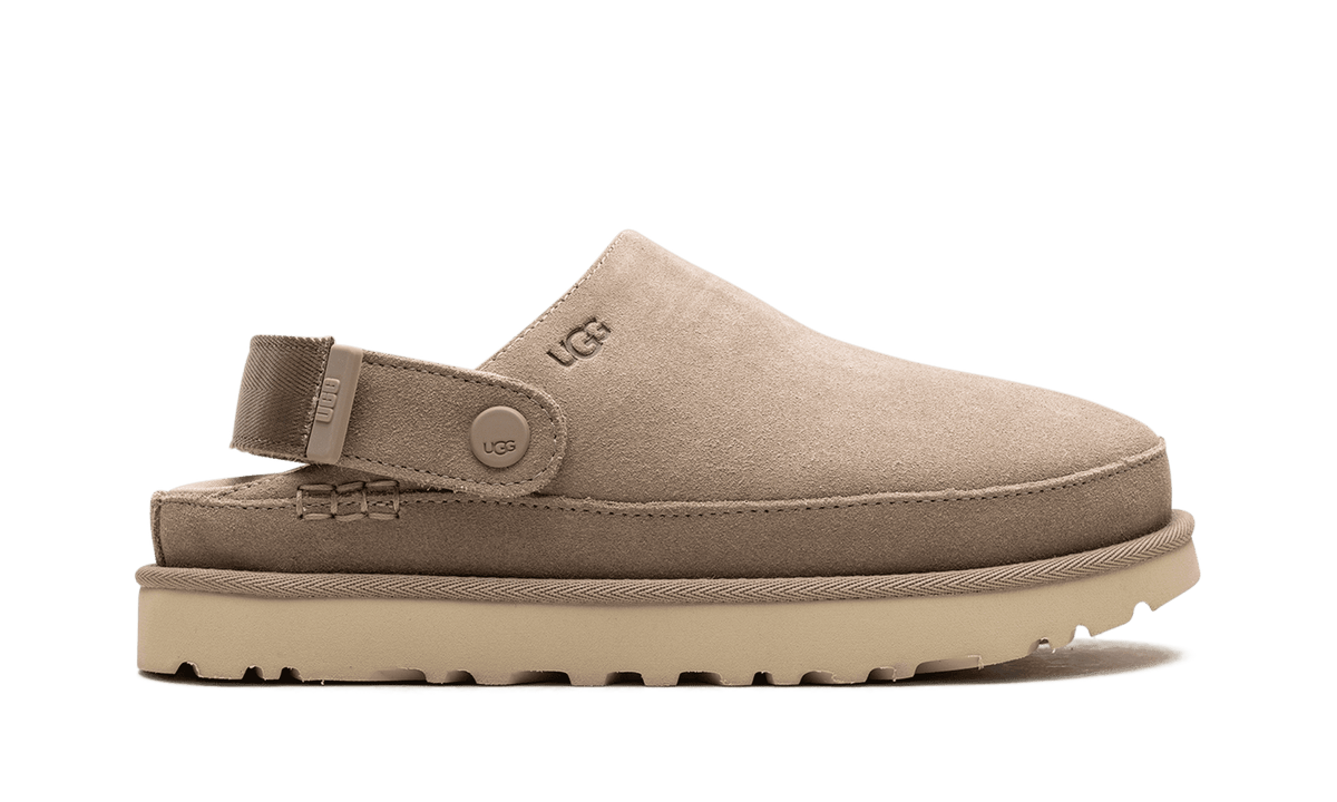 UGG WOMENS Goldenstar Clog Womens "Chestnut" 1138252 CHE 1138252 CHE from Stadium Goods