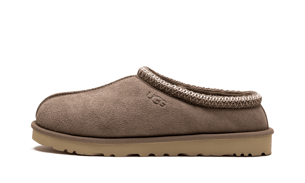 UGG MENS Tasman Slipper "Caribou" 5950 CRBO from Stadium Goods
