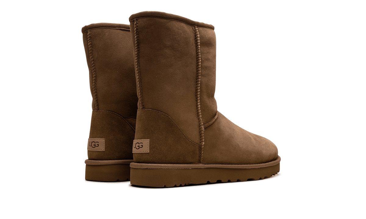 UGG WOMENS Classic Short II Boot Womens "Chestnut" 1016223 CHE 1016223 CHE from Stadium Goods