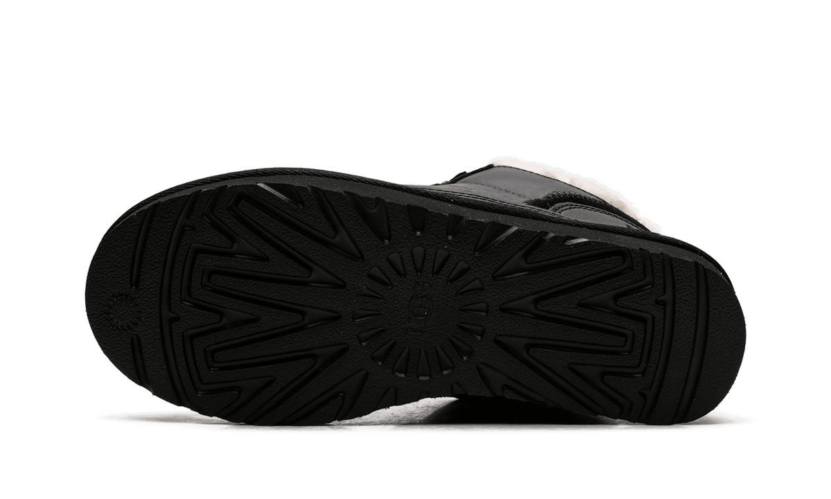UGG WOMENS Lowmel Leather Womens "Black" 1171537 BLK 1171537 BLK from Stadium Goods