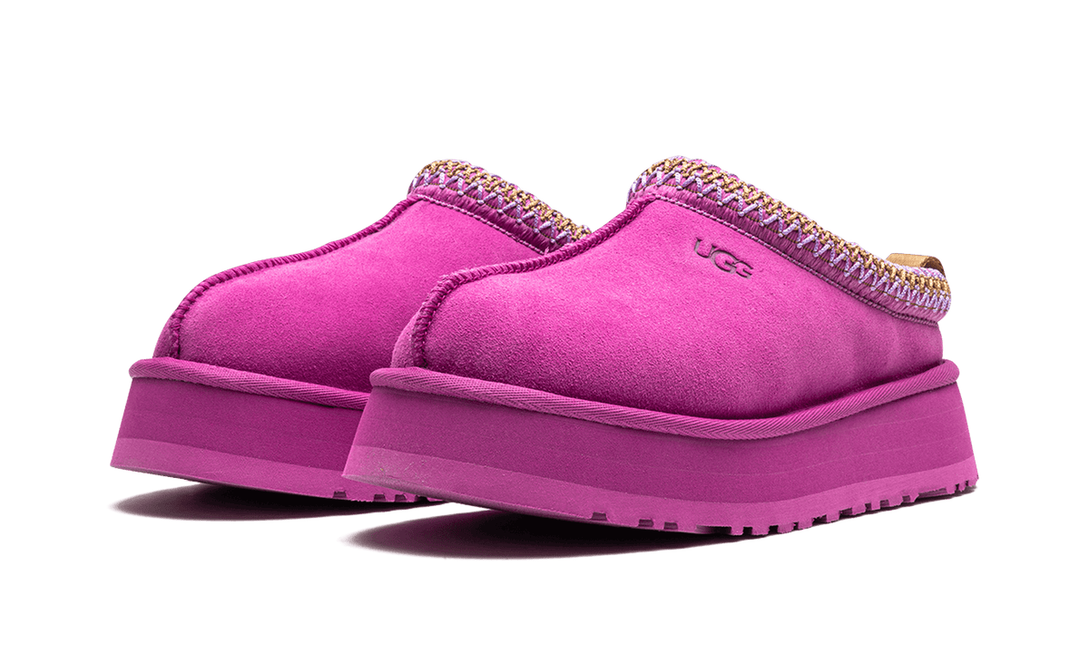 UGG WOMENS TAZZ Womens "Magenta" 1122553 MGS 1122553 MGS from Stadium Goods