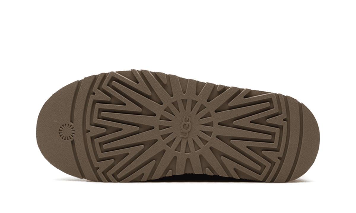 UGG WOMENS Tazz II Slipper Womens "Chestnut" 1174471 CHE 1174471 CHE from Stadium Goods