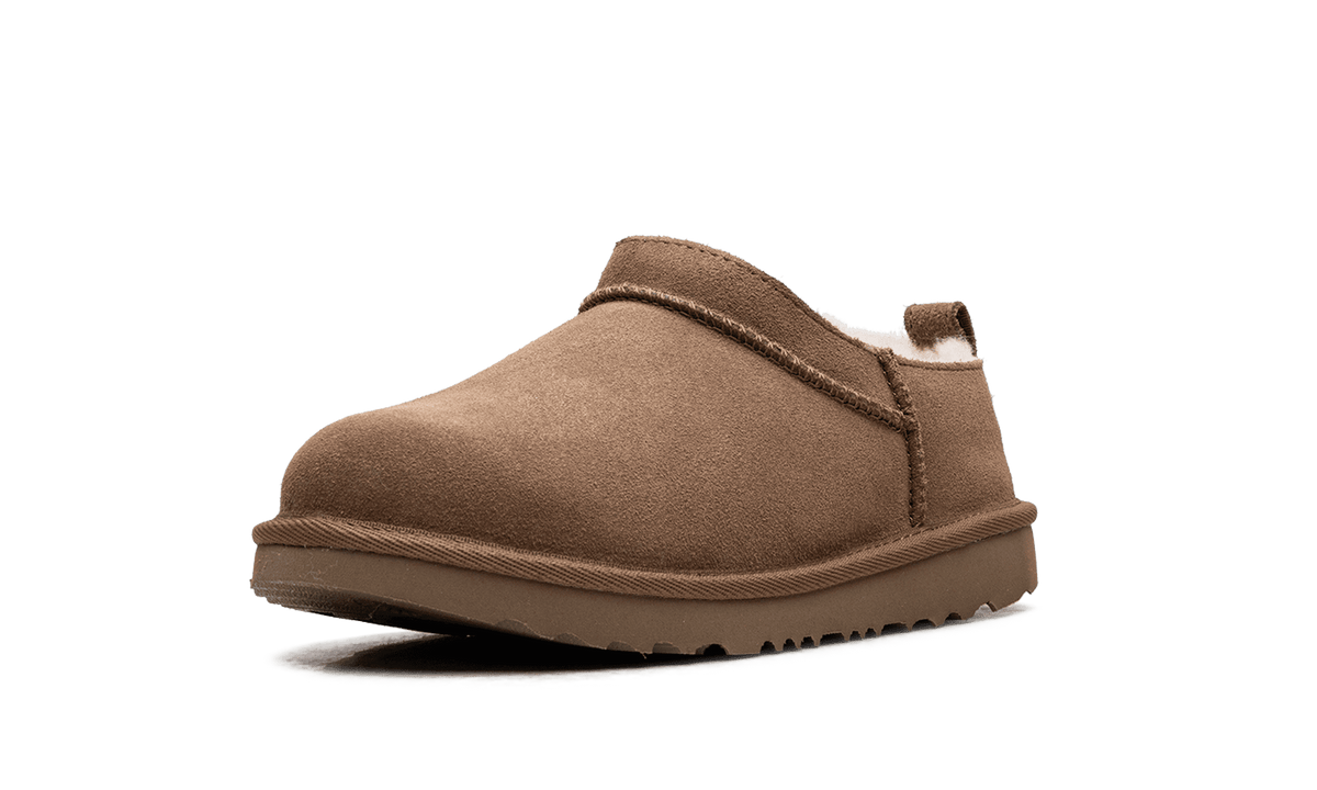 UGG GRADE SCHOOL Classic Micro GS "Chestnut" 1174410K CHE 1174410K CHE from Stadium Goods