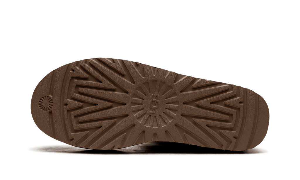 UGG WOMENS CLASSIC MINI PLATFORM Womens "Chestnut" 1134991 CHE 1134991 CHE from Stadium Goods