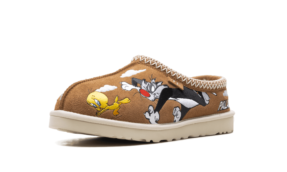 UGG MENS Tasman "PALACE x Looney Tunes" 1181910 CHE 1181910 CHE from Stadium Goods