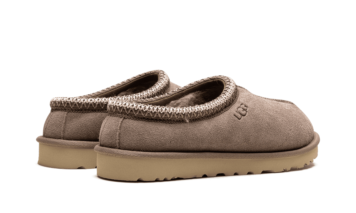 UGG MENS Tasman Slipper "Caribou" 5950 CRBO from Stadium Goods
